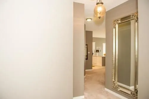 *** فندق Executive Suites By Roseman - Pavilions Of Eau Claire YYC كندا